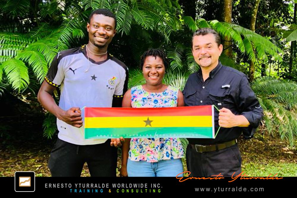 Team Building Max LATAM con dinámicas vivenciales de integración en cuerdas bajas