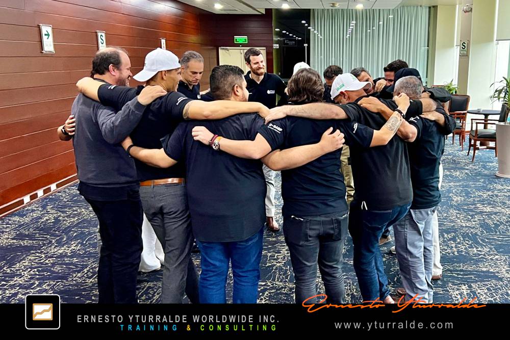 Team Building Max LATAM para desarrollo organizacional en la región y USA